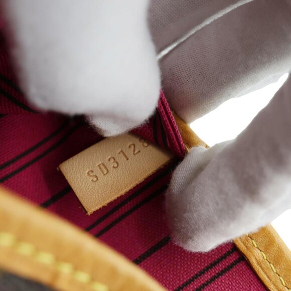 Louis Vuitton  Neverfull GM Monogram Canvas Tote Bag Brown - Picture 15 of 15